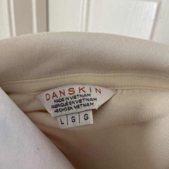 Danskin Women’s collared sweater - Picture 4 of 4